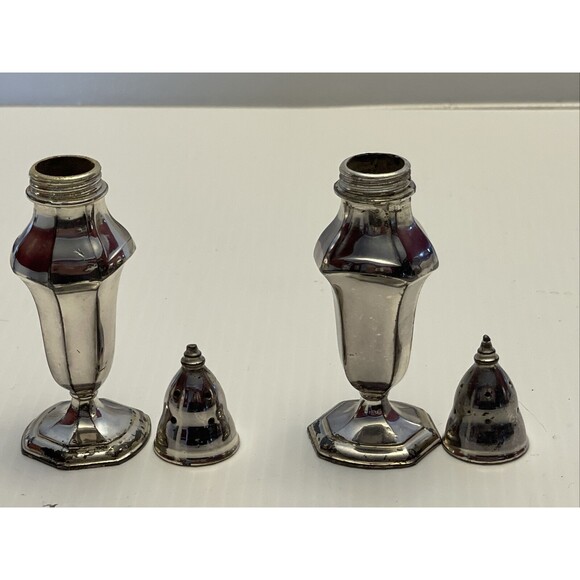 LaFrance Silver Plated Vintage Salt and Pepper Shakers #102 - Picture 5 of 5
